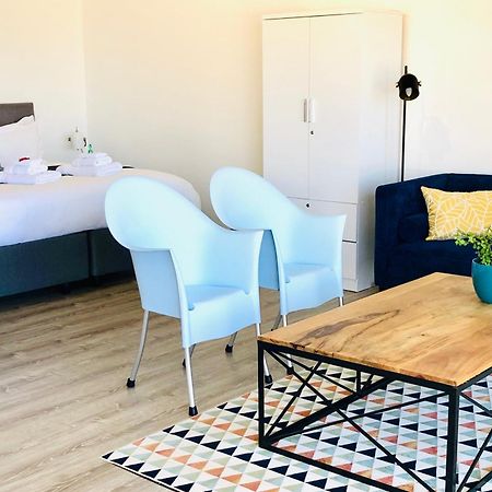 Karee Manor Guesthouse 斯特尔拜 客房 照片
