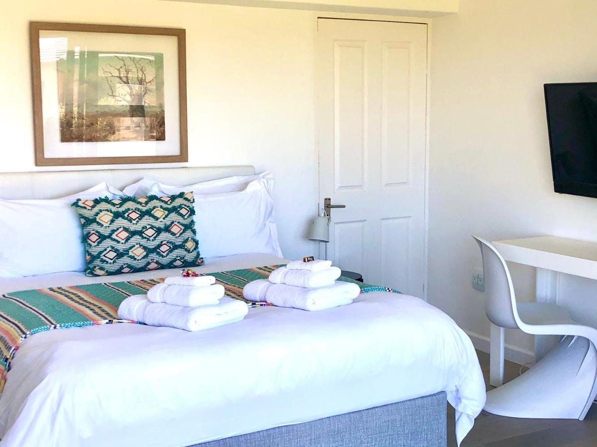 Karee Manor Guesthouse 斯特尔拜 外观 照片