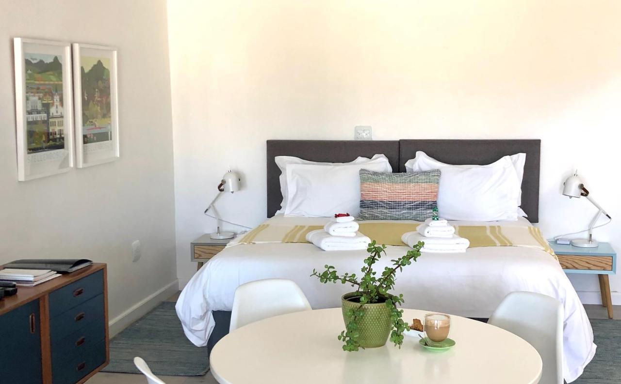 Karee Manor Guesthouse 斯特尔拜 外观 照片