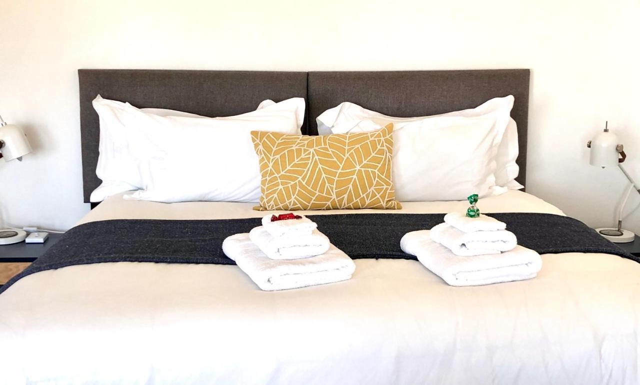 Karee Manor Guesthouse 斯特尔拜 外观 照片
